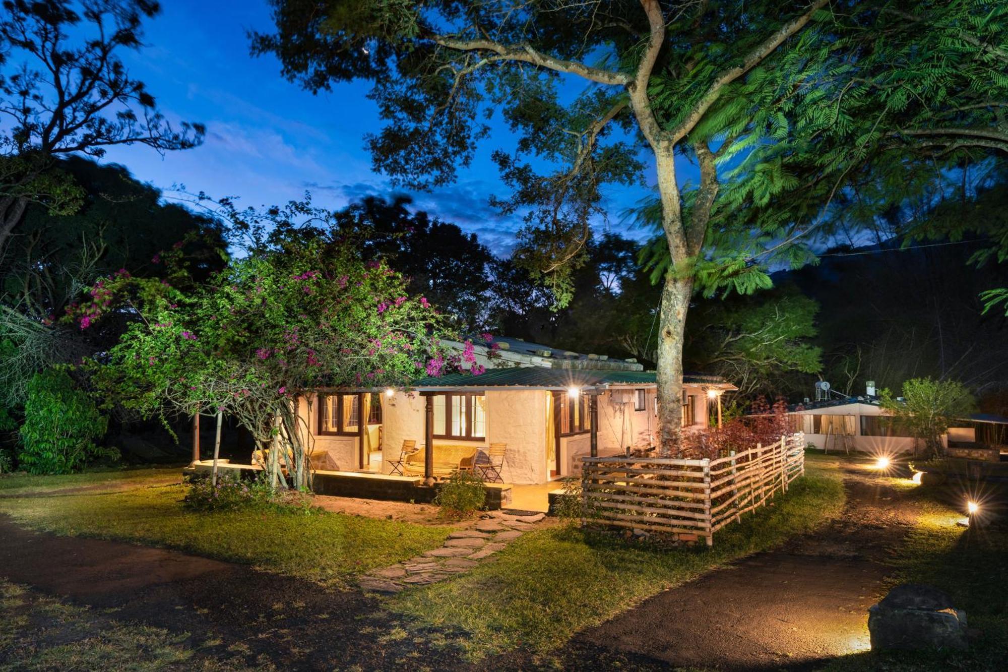 Jungle Hut Hotel Masinagudi Buitenkant foto